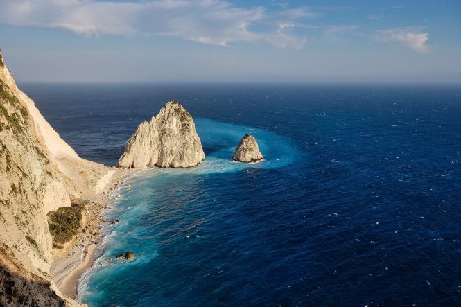 Zakynthos in Griechenland - Schönes Reiseziel für einen Superyacht-Charter