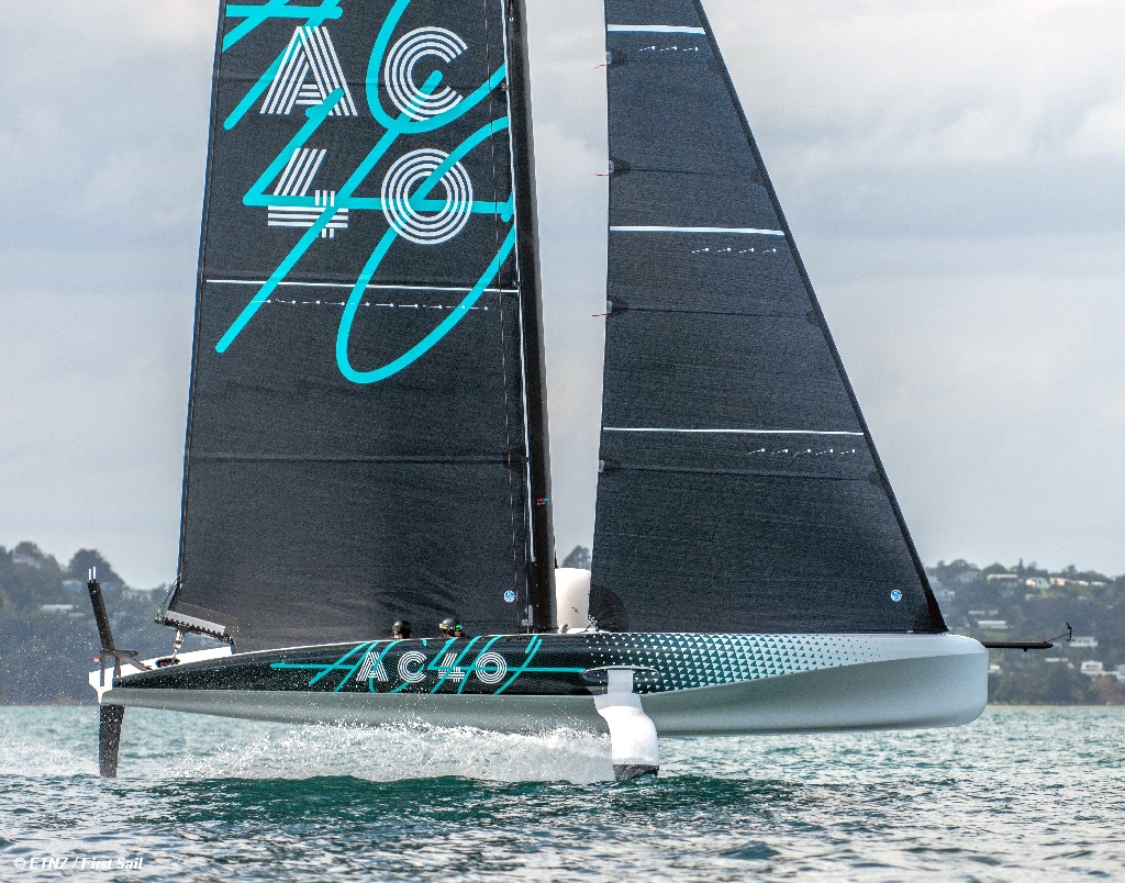 AC40 First Sail Riged 21. September 2022