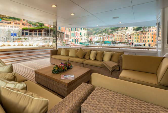 Achtersitzplätze auf dem Oberdeck - Portofino in Italien